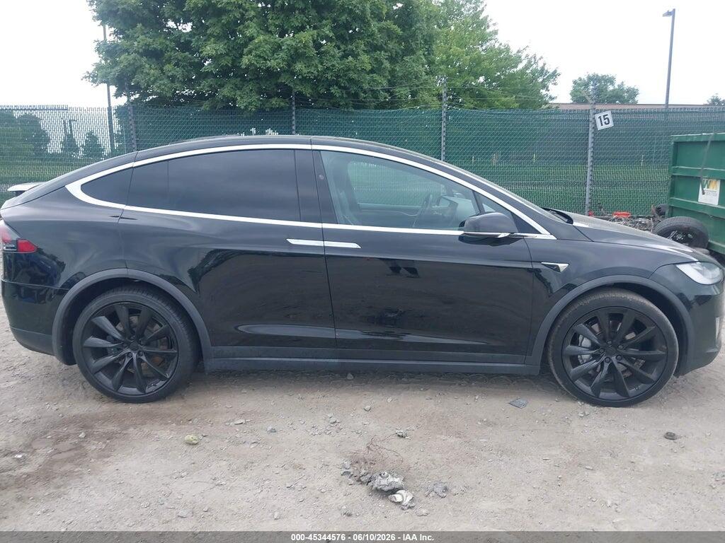 5YJXCDE28LF303668 2020 TESLA MODEL X photo no. 11