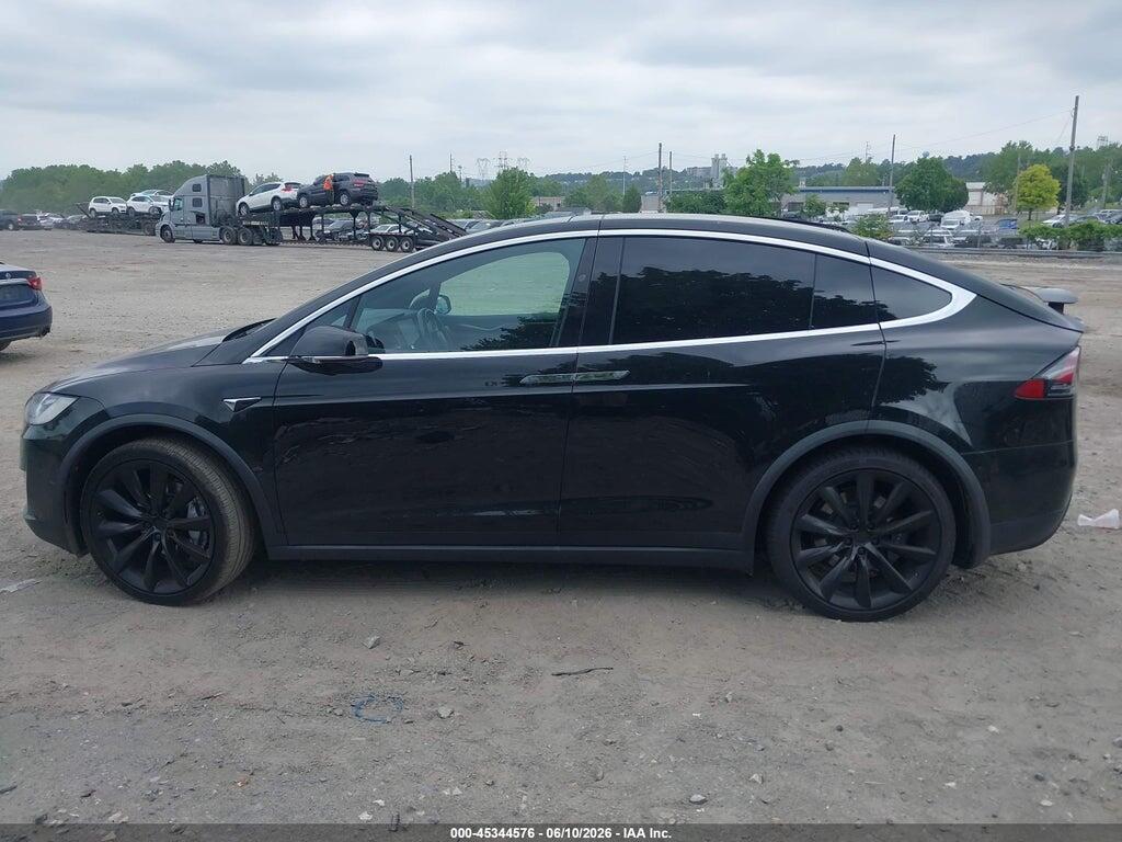 5YJXCDE28LF303668 2020 TESLA MODEL X photo no. 12