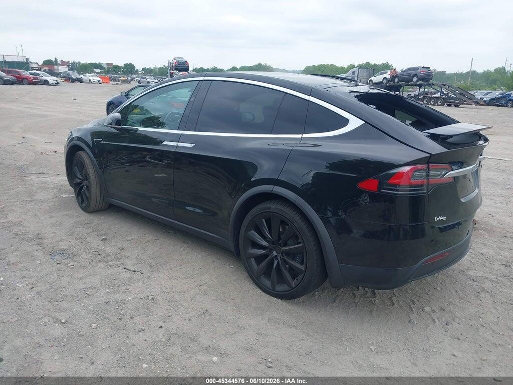 5YJXCDE28LF303668 2020 TESLA MODEL X photo no. 3