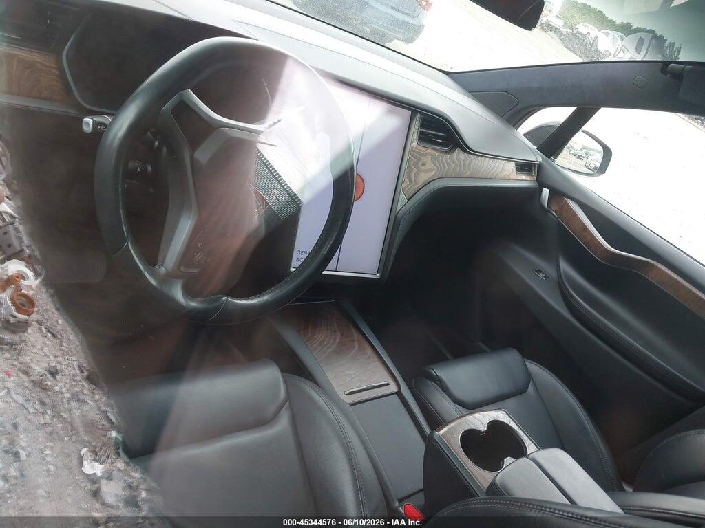 5YJXCDE28LF303668 2020 TESLA MODEL X photo no. 7