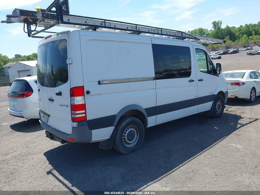 WD4PE7DC6F5983233 2015 MERCEDES-BENZ SPRINTER 2500 photo no. 4