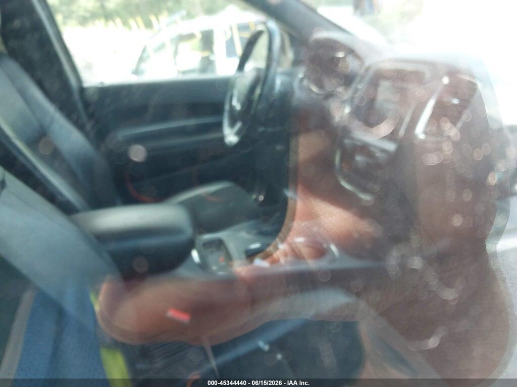 1C4RDJDG1JC416258 2018 DODGE DURANGO photo no. 5