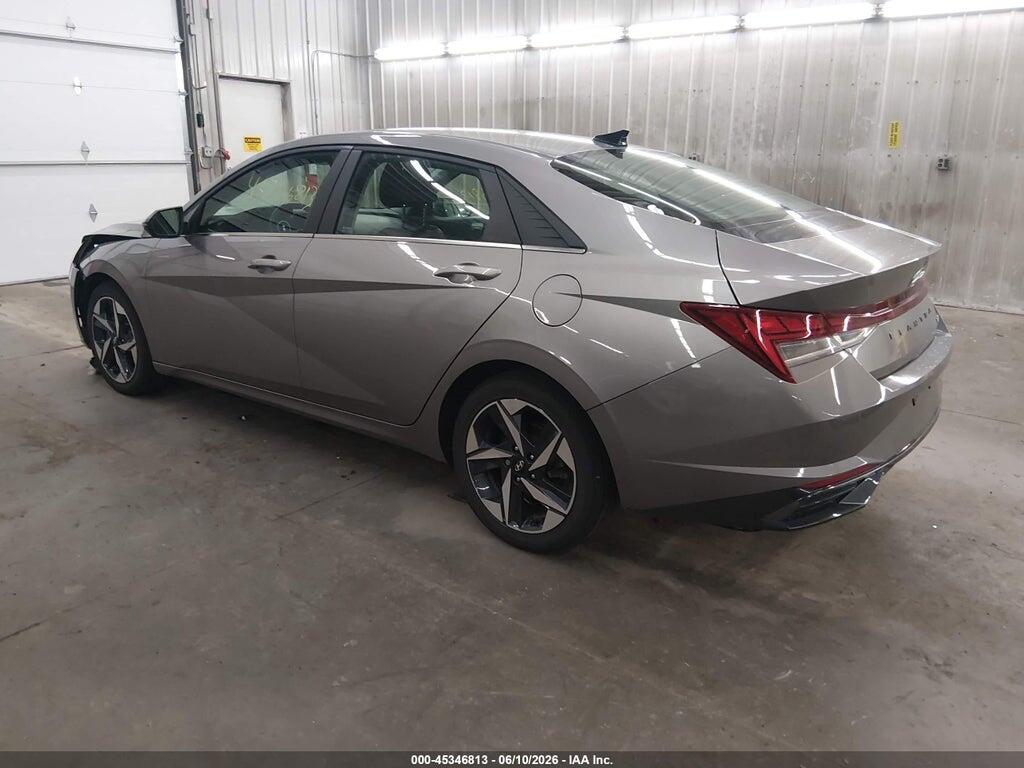 KMHLP4AG3NU217596 2022 HYUNDAI ELANTRA photo no. 3