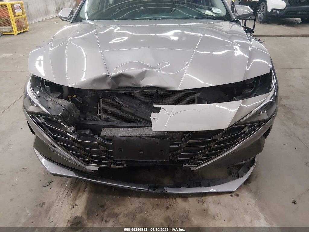 KMHLP4AG3NU217596 2022 HYUNDAI ELANTRA photo no. 6
