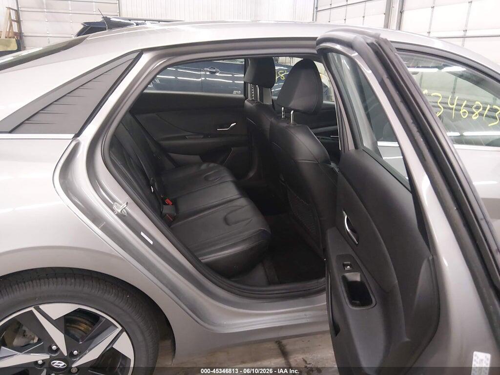 KMHLP4AG3NU217596 2022 HYUNDAI ELANTRA photo no. 8