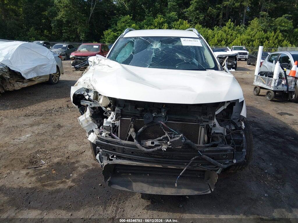 KNMAT2MV4JP538769 2018 NISSAN ROGUE photo no. 12