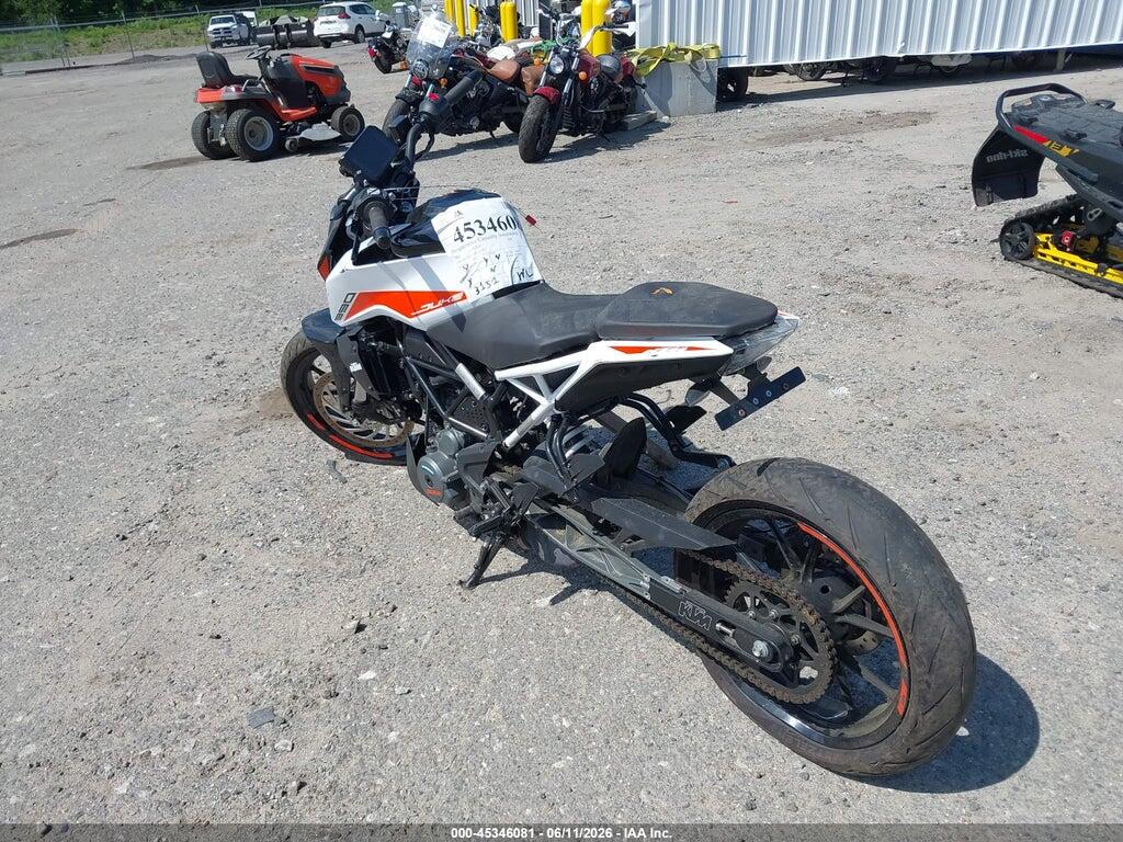 MD2JPJ404MC246113 2021 KTM 390 photo no. 3