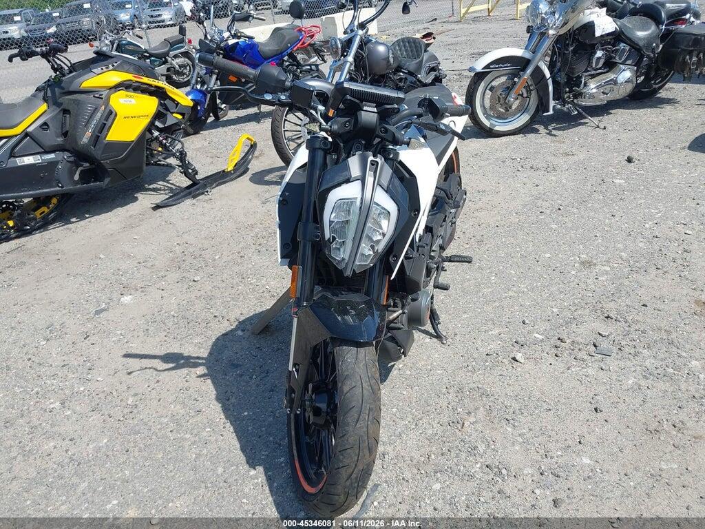 MD2JPJ404MC246113 2021 KTM 390 photo no. 5