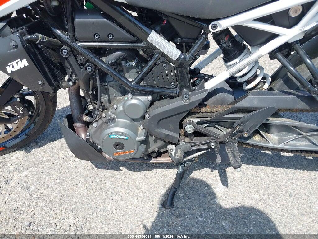 MD2JPJ404MC246113 2021 KTM 390 photo no. 9