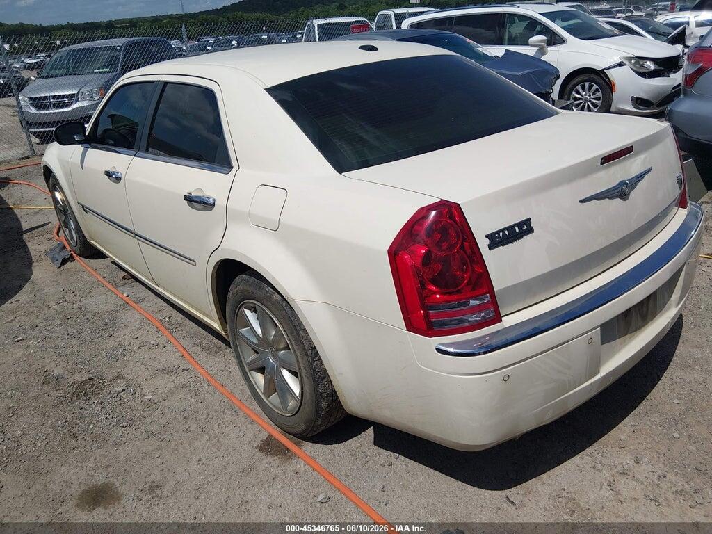 2C3CA6CT6AH125962 2010 CHRYSLER 300C photo no. 3