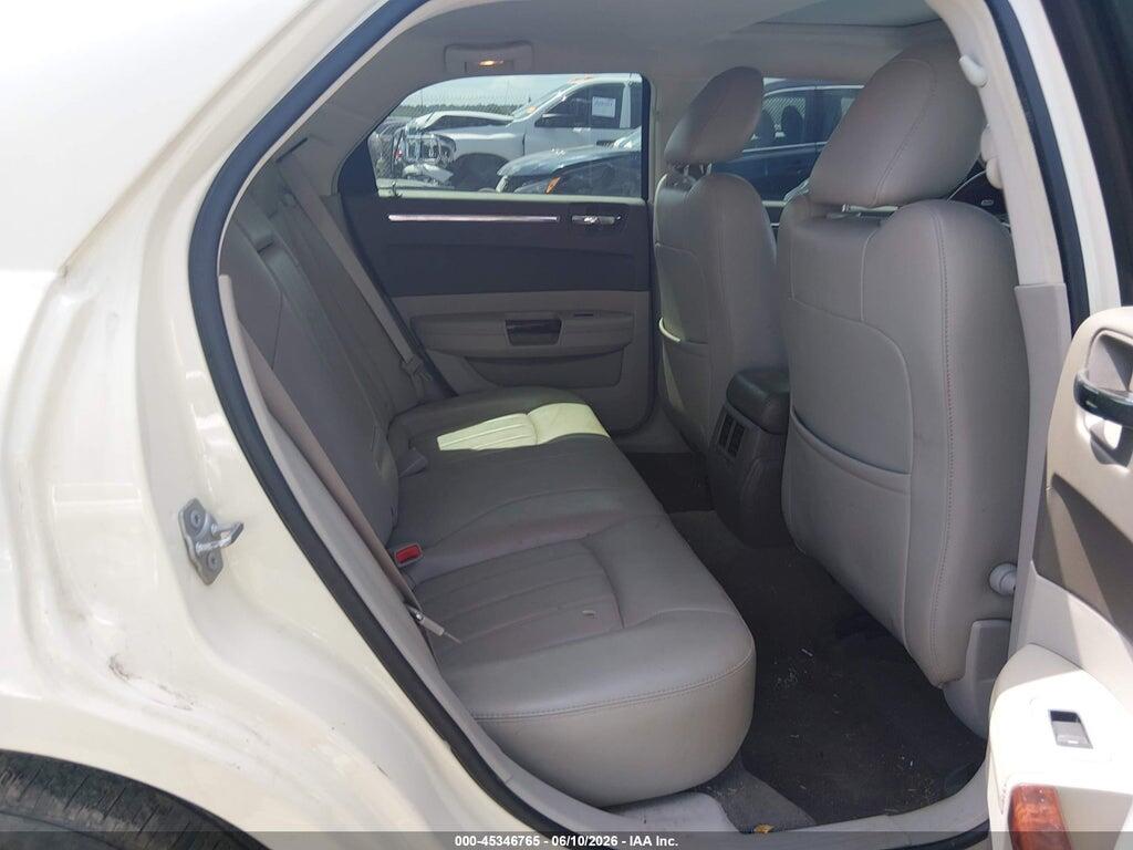 2C3CA6CT6AH125962 2010 CHRYSLER 300C photo no. 8
