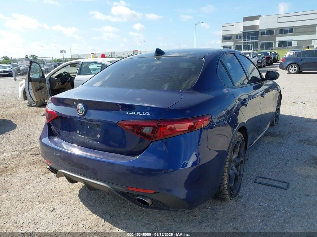 ZARFAECN8J7577448 2018 ALFA ROMEO GIULIA photo no. 4