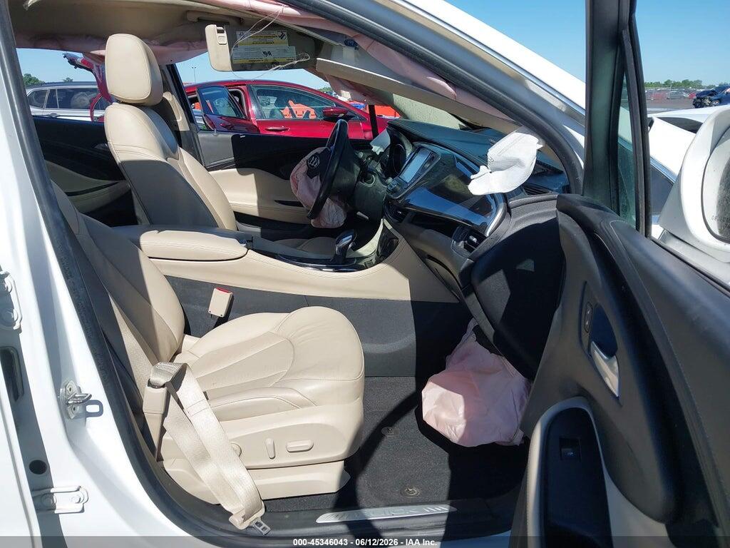 LRBFX2SA5JD051719 2018 BUICK ENVISION photo no. 5