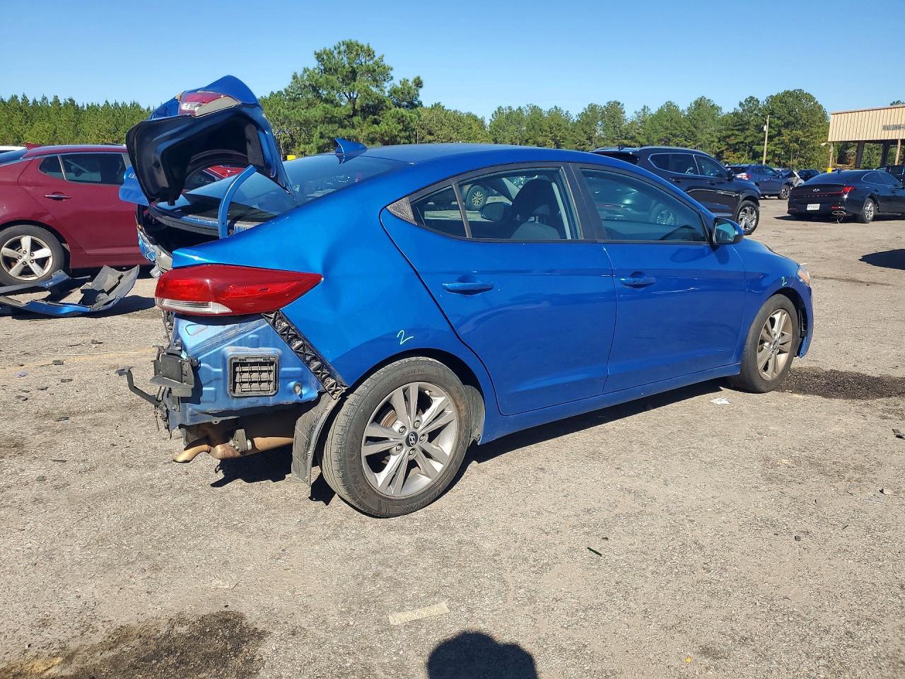 2019 HYUNDAI ELANTRA VALUE EDITION — Фото 3 из 12
