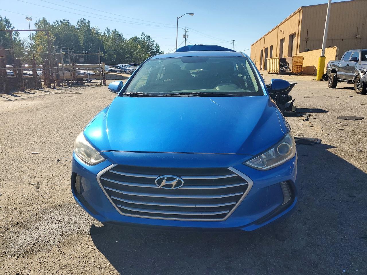 2019 HYUNDAI ELANTRA VALUE EDITION — Фото 5 из 12