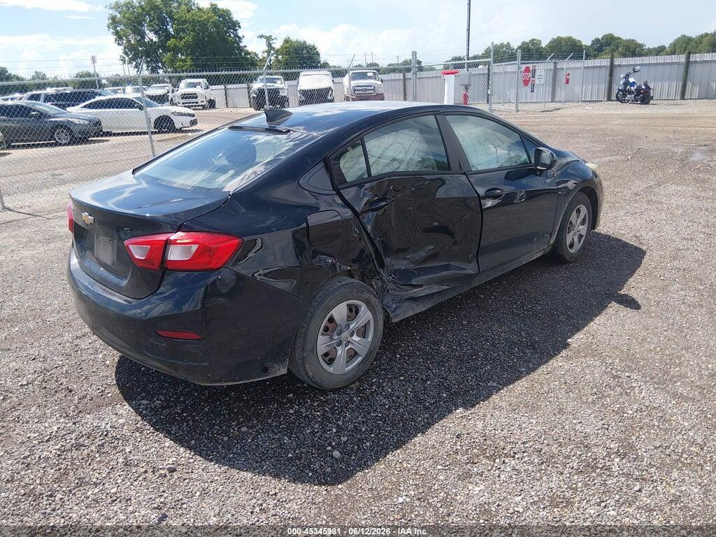 1G1BC5SM7J7136429 2018 CHEVROLET CRUZE photo no. 4