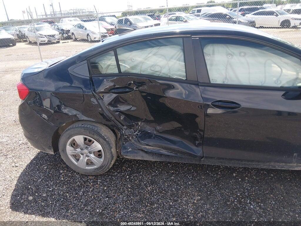 1G1BC5SM7J7136429 2018 CHEVROLET CRUZE photo no. 6