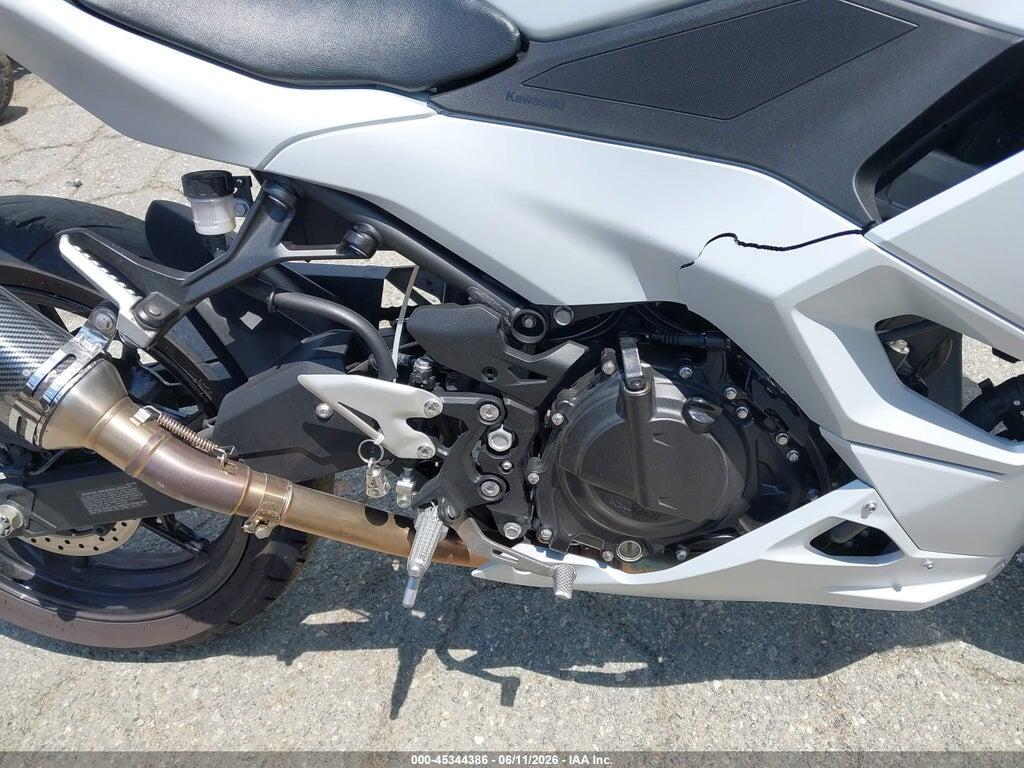 ML5EXGH1XSDA37444 2025 KAWASAKI EX500 photo no. 8