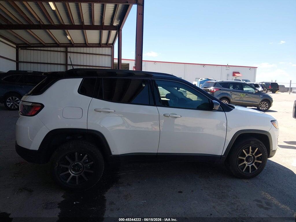 3C4NJDDB3KT651098 2019 JEEP COMPASS photo no. 12