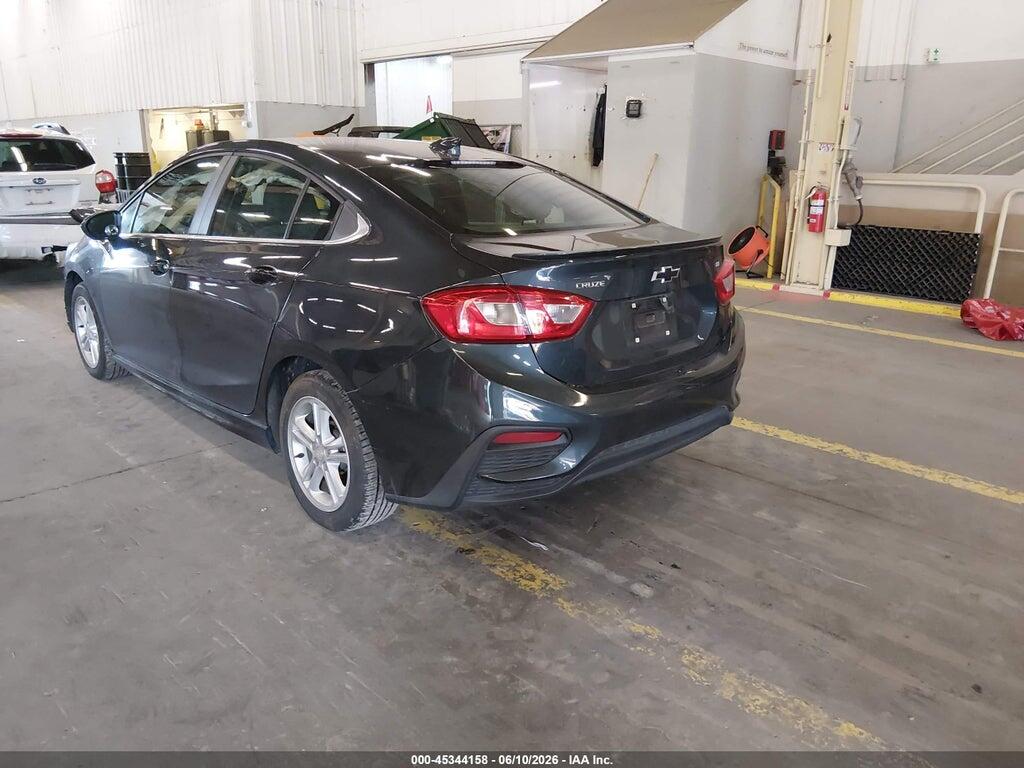 1G1BE5SM3J7226123 2018 CHEVROLET CRUZE photo no. 3