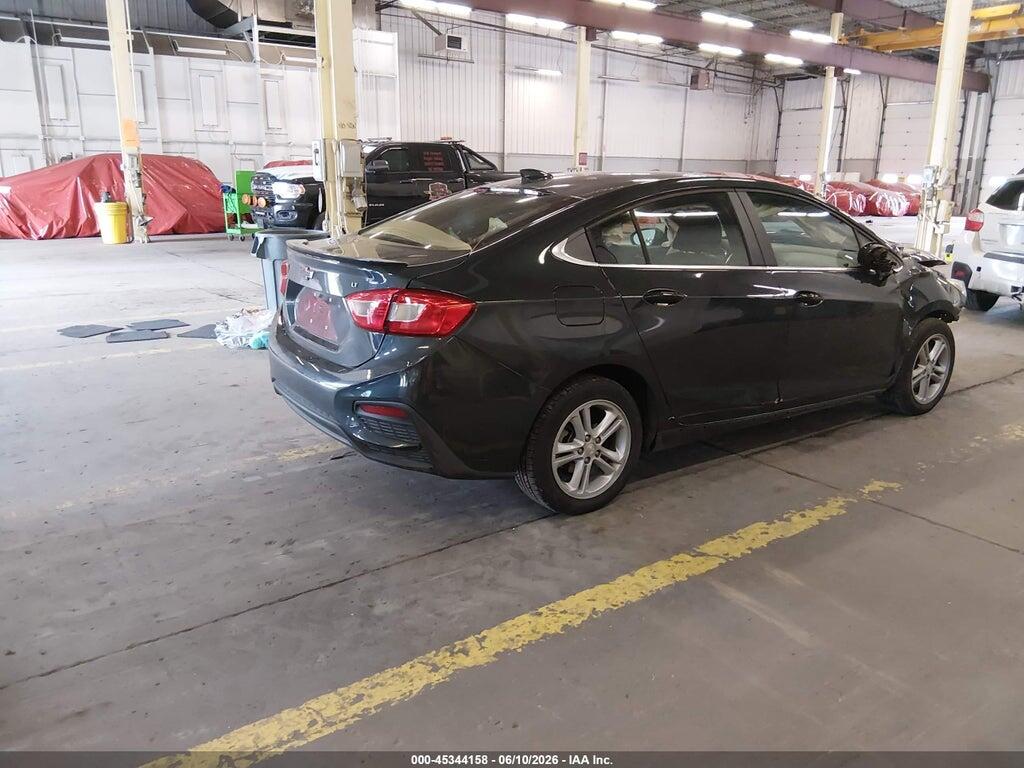 1G1BE5SM3J7226123 2018 CHEVROLET CRUZE photo no. 4