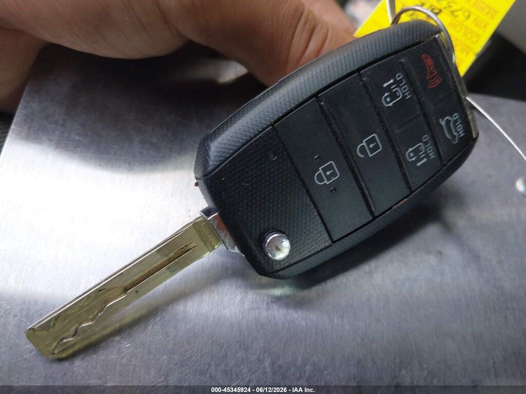 KNDMB5C17M6673724 2021 KIA SEDONA photo no. 11