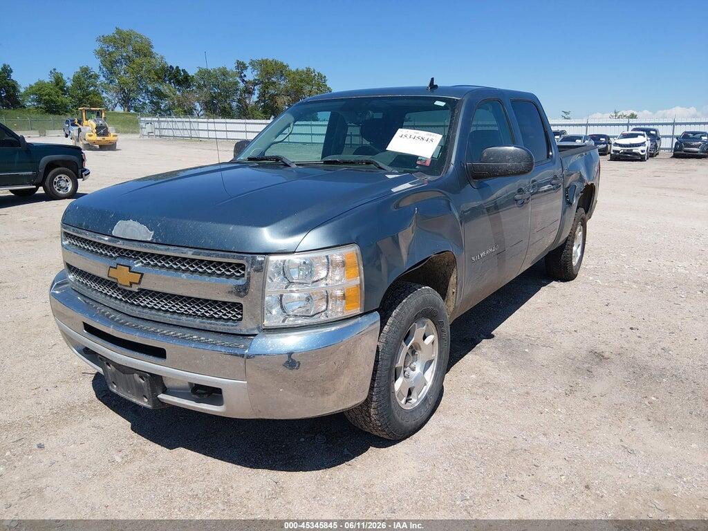 3GCPKSE72DG254160 2013 CHEVROLET SILVERADO 1500 photo no. 2