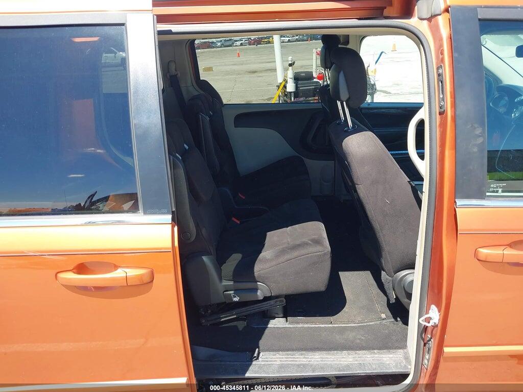 2D4RN5DG3BR684843 2011 DODGE GRAND CARAVAN photo no. 8