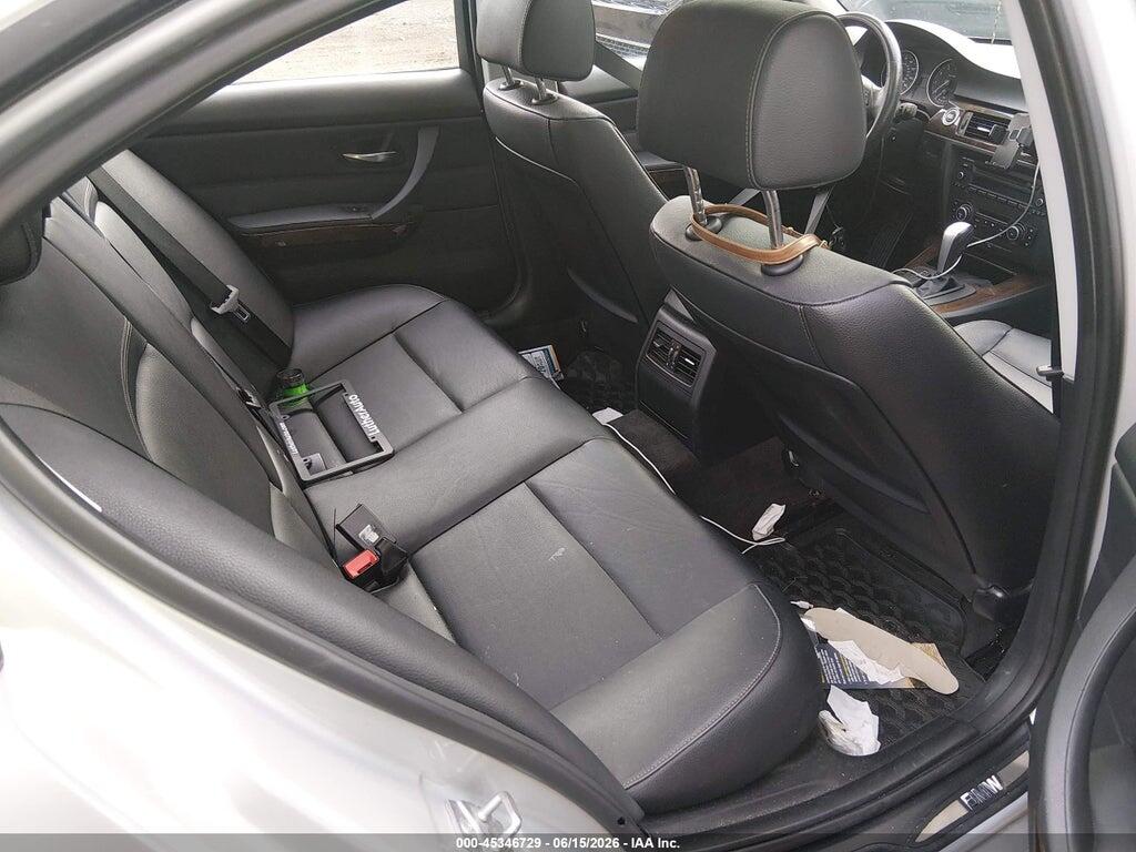 WBAPK7C52BF083680 2011 BMW 328I photo no. 8