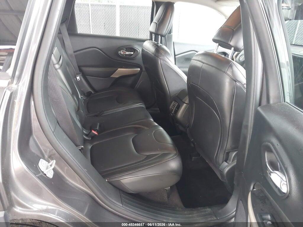 1C4PJMDB8JD617140 2018 JEEP CHEROKEE photo no. 8