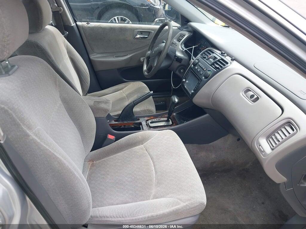 1HGCF86652A135236 2002 HONDA ACCORD photo no. 5