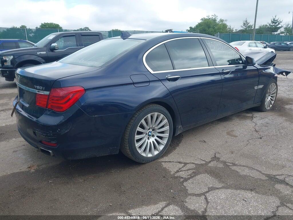 WBAKC6C58CC396978 2012 BMW 750 photo no. 4