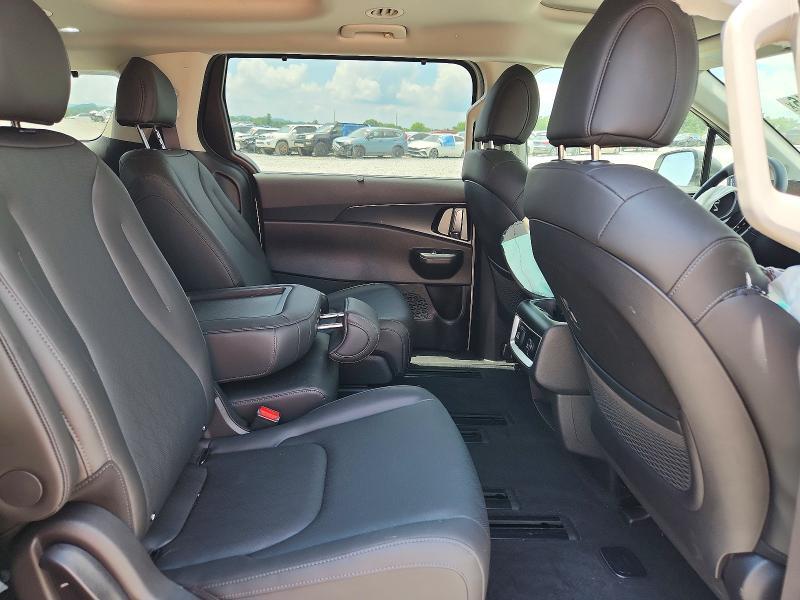 2026 KIA CARNIVAL SX — Фото 11 из 15