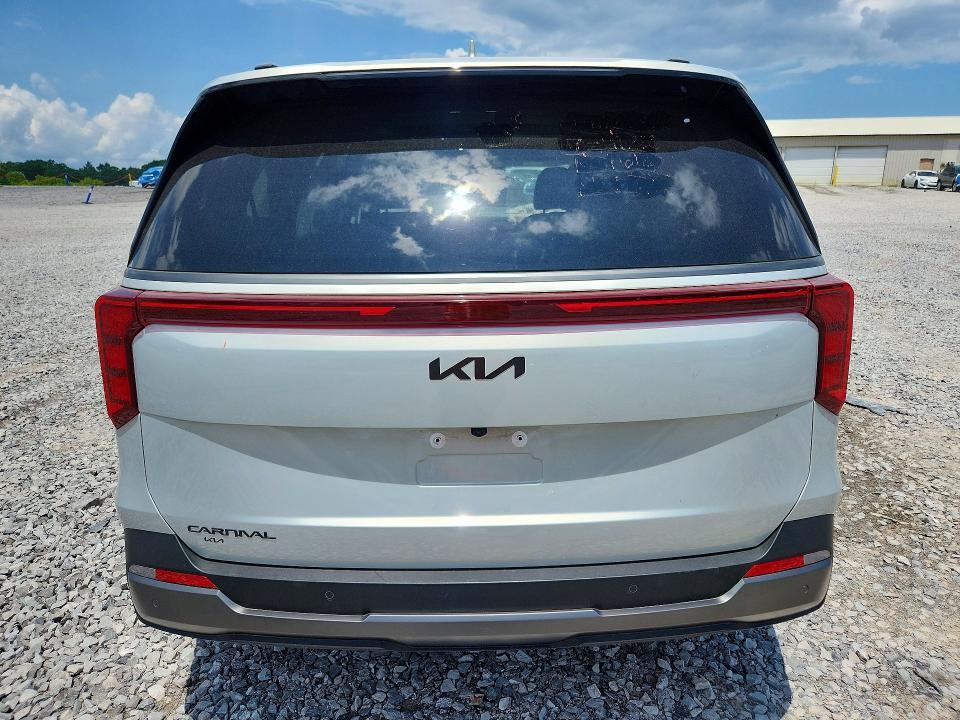 2026 KIA CARNIVAL SX — Фото 6 из 15