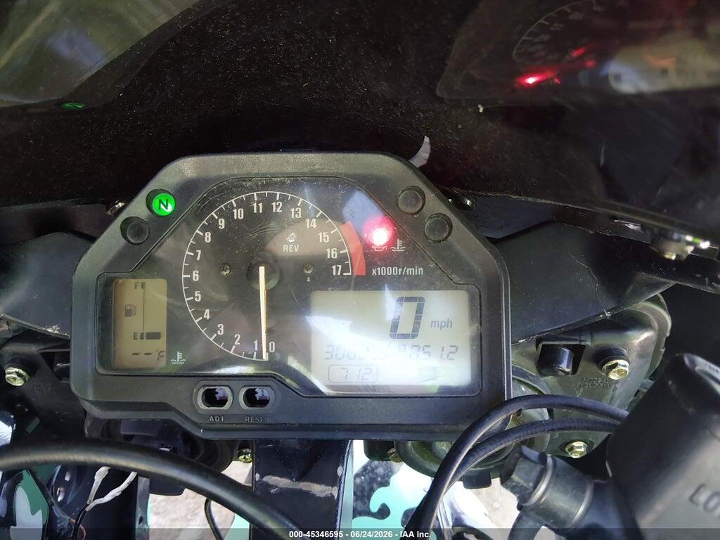 JH2PC37086M301217 2006 HONDA CBR600 photo no. 7