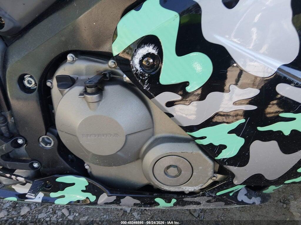 JH2PC37086M301217 2006 HONDA CBR600 photo no. 8