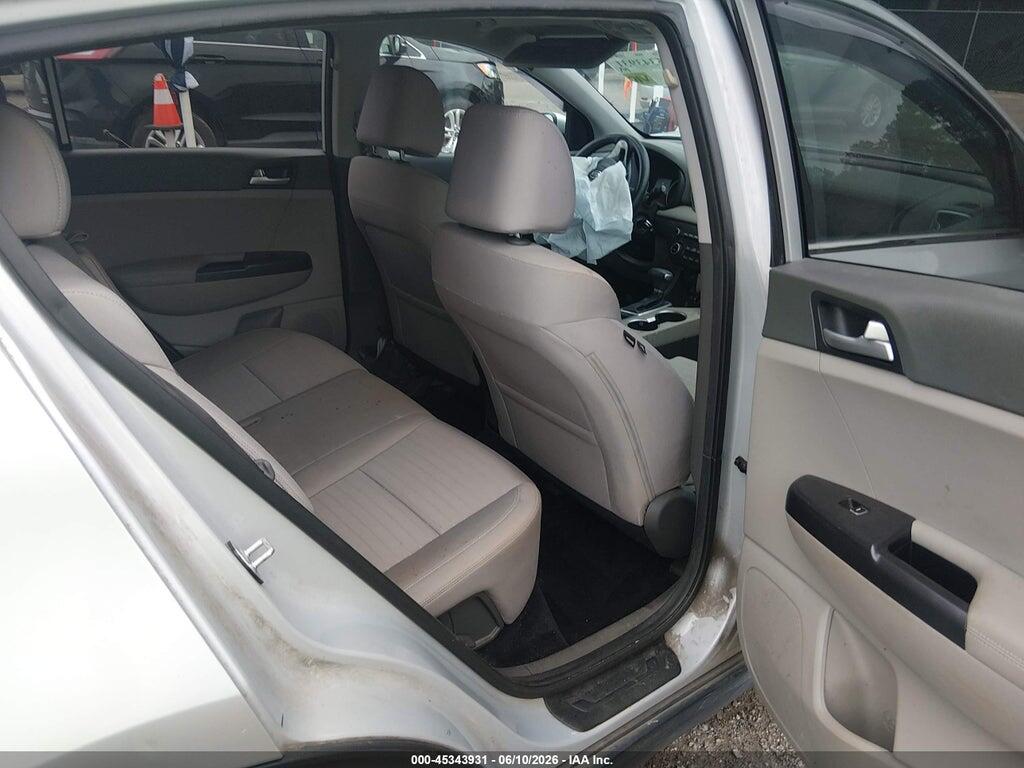 KNDPM3AC3J7413553 2018 KIA SPORTAGE photo no. 8