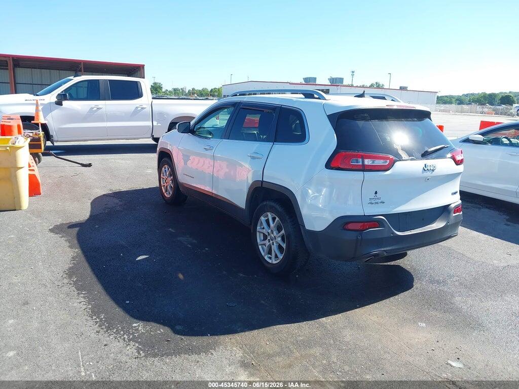 1C4PJMCB2HW567643 2017 JEEP CHEROKEE photo no. 3