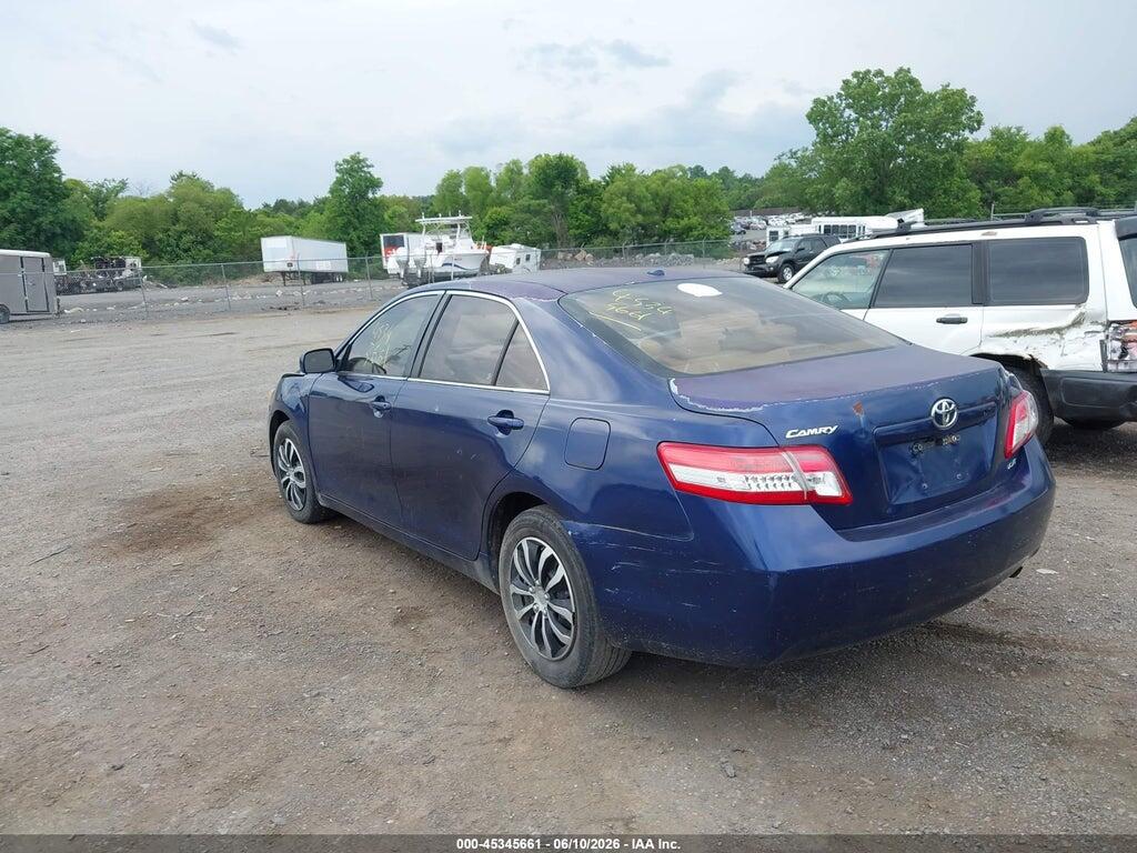 4T1BF3EK0BU603377 2011 TOYOTA CAMRY photo no. 3
