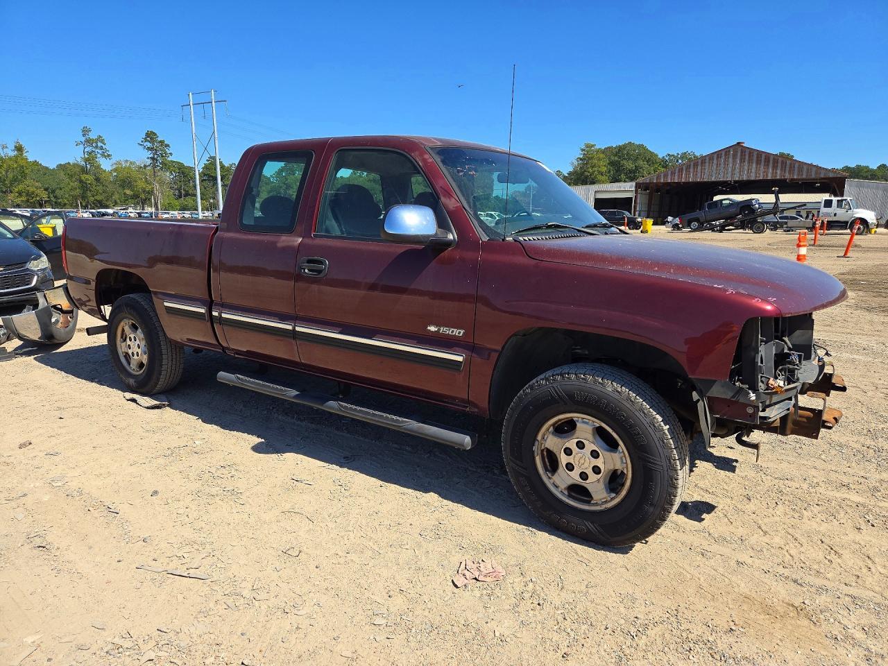 2002 CHEVROLET SILVERADO C1500 — Фото 4 из 12