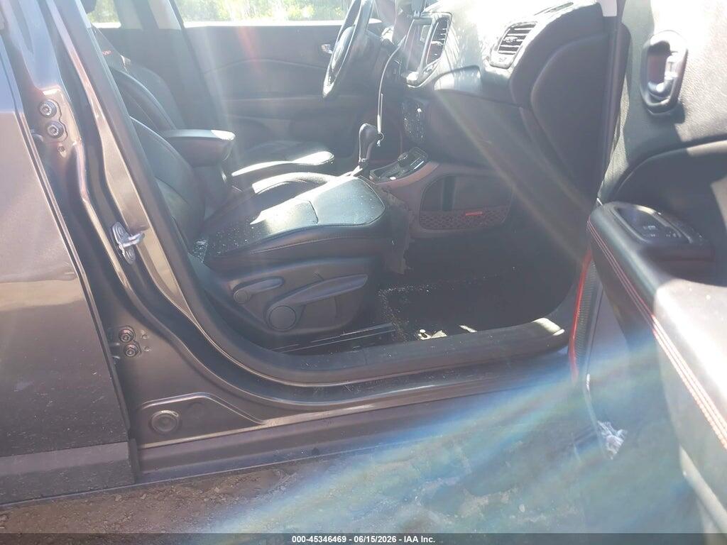 3C4NJDDB7LT137806 2020 JEEP COMPASS photo no. 5