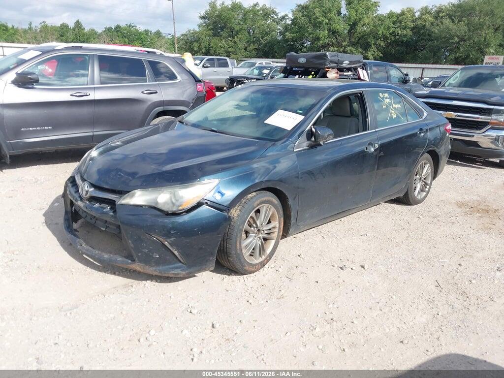 4T1BF1FK9GU549488 2016 TOYOTA CAMRY photo no. 2