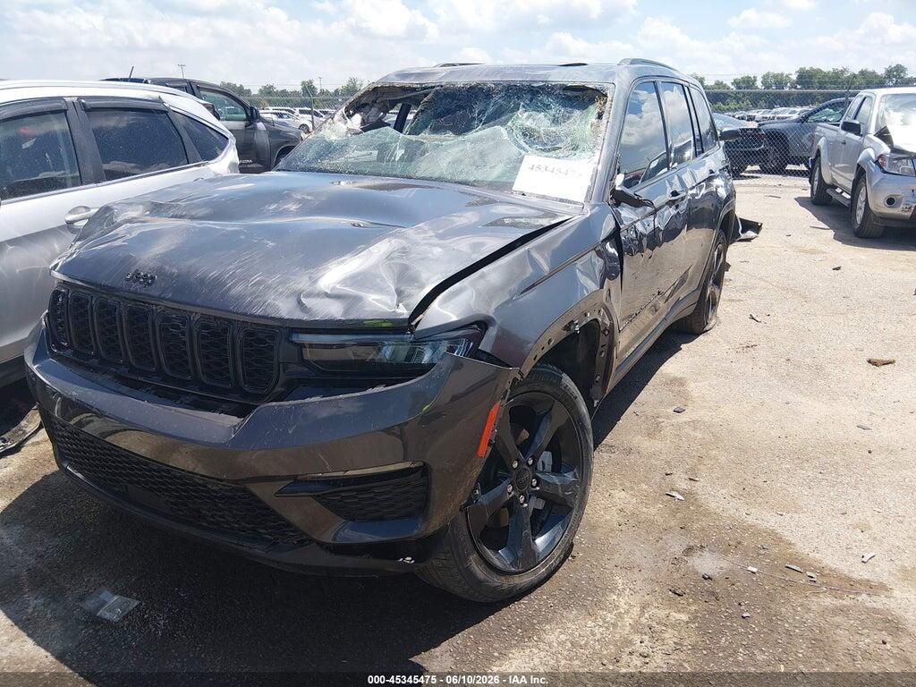 1C4RJGBG7PC663517 2023 JEEP GRAND CHEROKEE photo no. 2