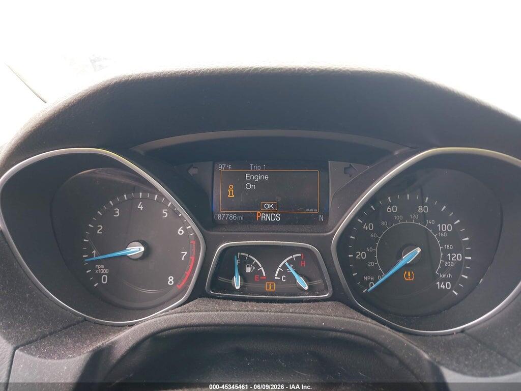 1FADP3M23HL307947 2017 FORD FOCUS photo no. 7
