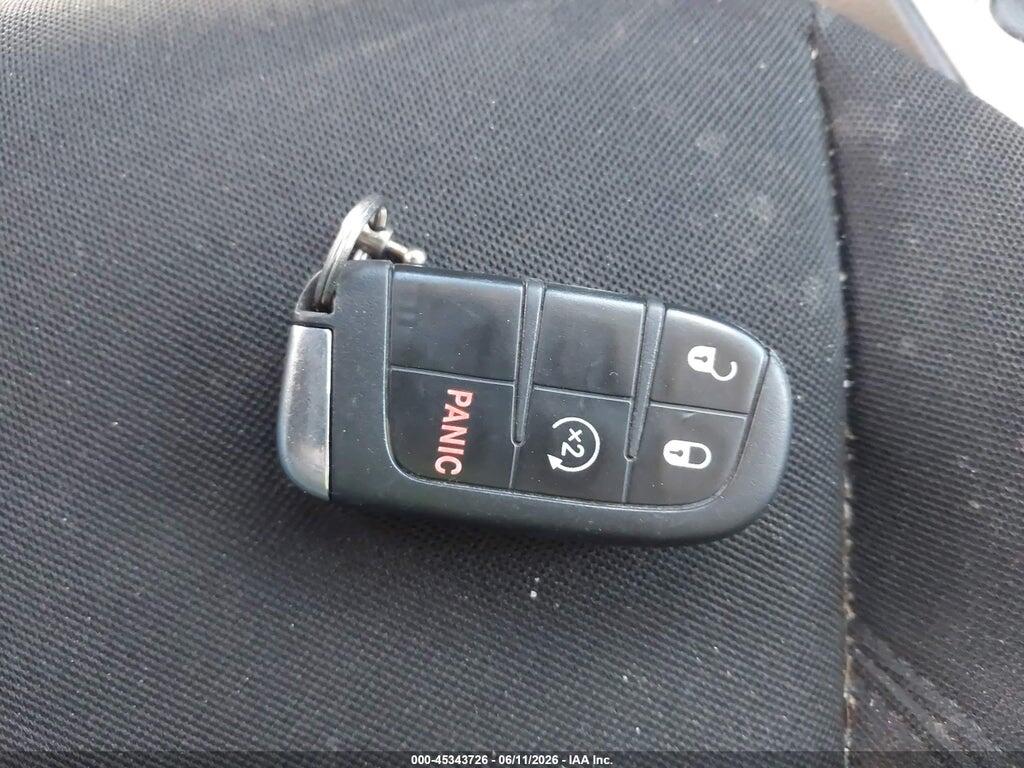 ZACCJBBB9HPG40024 2017 JEEP RENEGADE photo no. 11