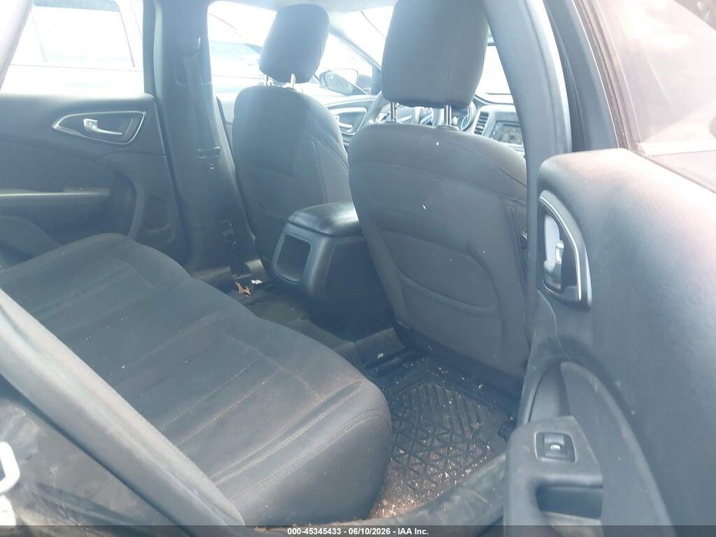 1C3CCCAB6FN715029 2015 CHRYSLER 200 photo no. 8