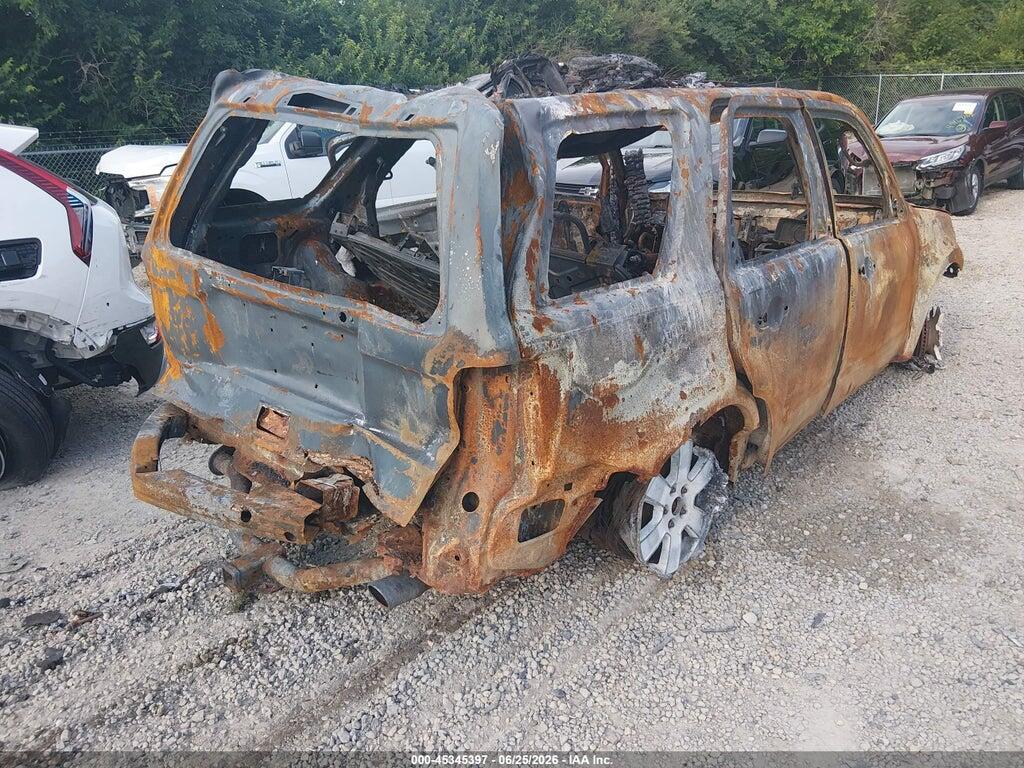 4M2CN9B7XAKJ16528 2010 MERCURY MARINER photo no. 4