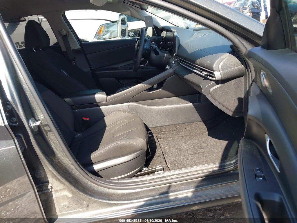 KMHLM4DG0RU700604 2024 HYUNDAI ELANTRA photo no. 5