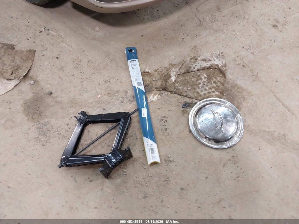 ZACNJDC16PPP25960 2023 JEEP RENEGADE photo no. 12
