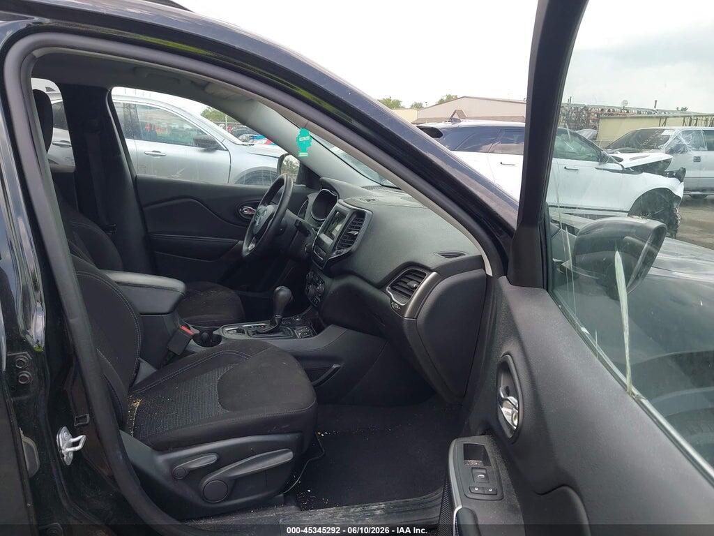 1C4PJMCB5KD351479 2019 JEEP CHEROKEE photo no. 5
